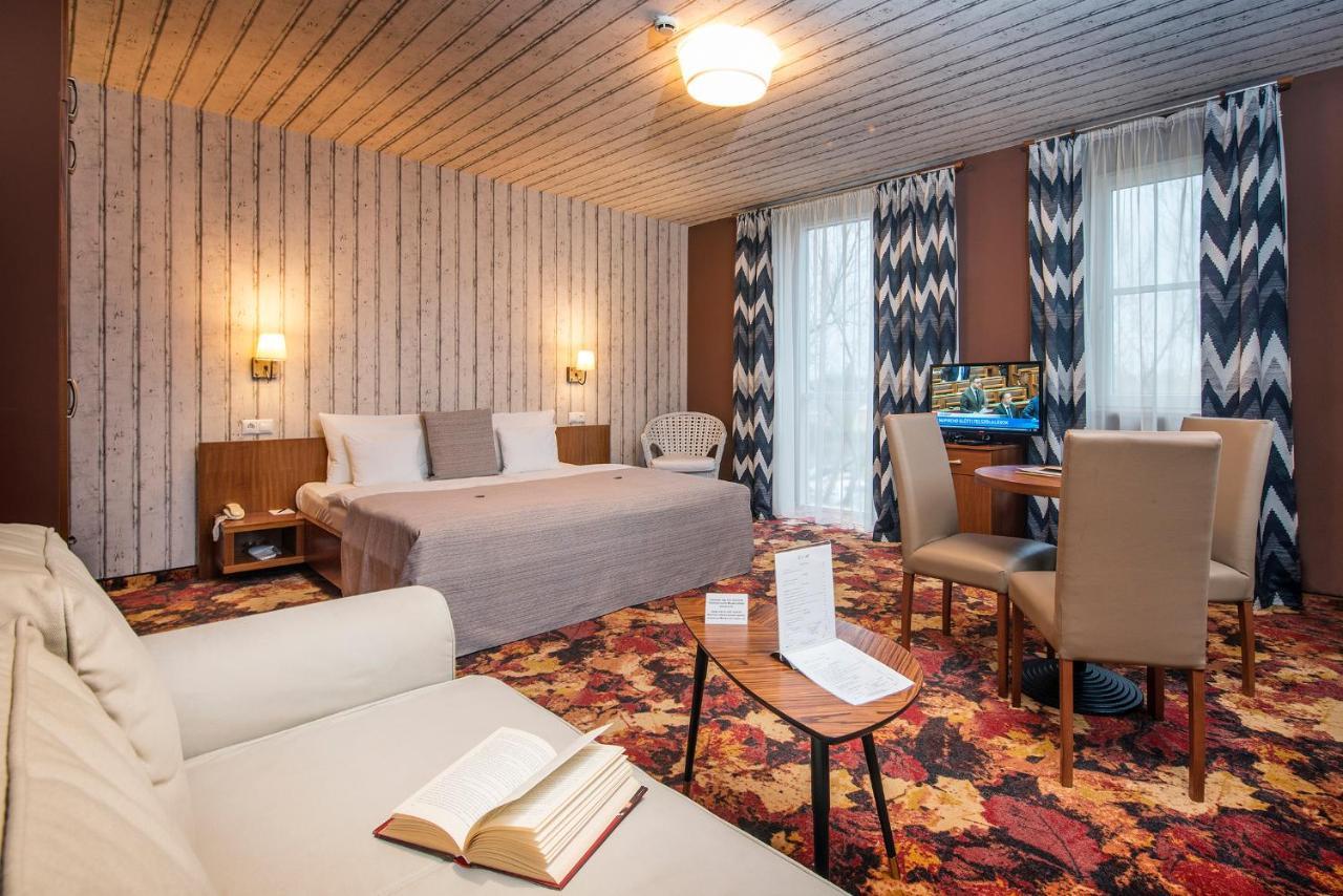 Hotel Lajta Park Mosonmagyaróvár Extérieur photo